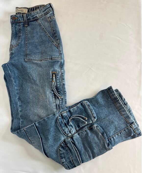 Love Trends Denim - Y2K Wide Leg Cargo Pants Women’s 5 Medium Wash Denim Utility Streetwear